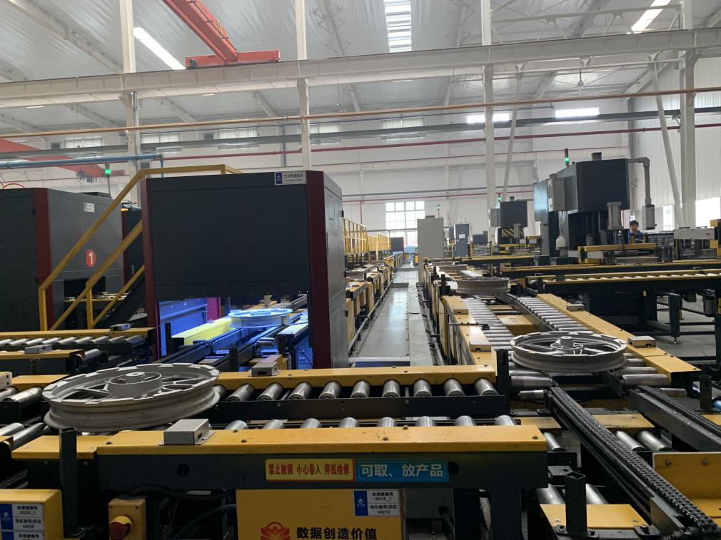 重庆捷力轮毂制造有限公司智能工厂一号厂房.许琳珮 摄