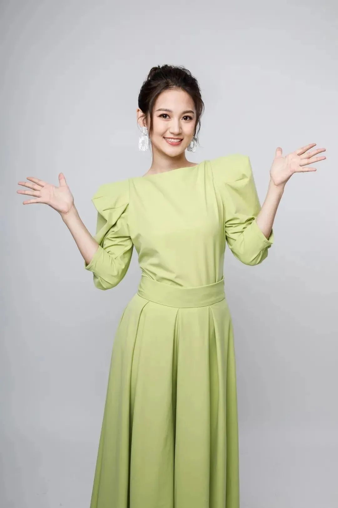 农场体验官赵小婷广东广播电视台主持人主持节目有:《技惊四座》