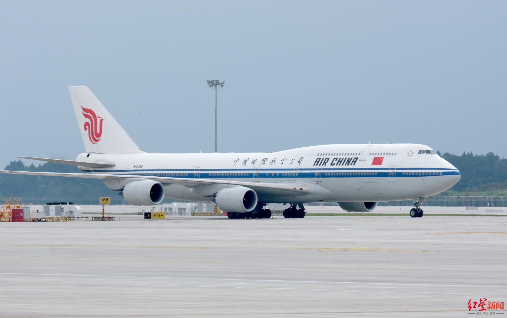 天府机场首航日,国航两架航班将起飞,正式在蓉开启"一市两场"运行