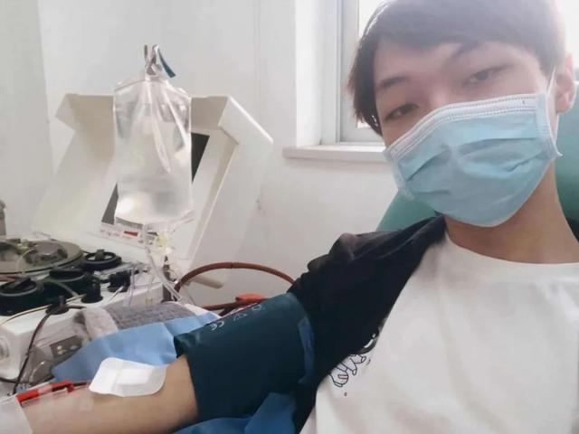 夜读丨教科书式救人！山东一对教师夫妻2分钟救2名落水群众丨飞机突然调头，只为等一个人！航空公司：20年来第一次休闲区蓝鸢梦想 - Www.slyday.coM