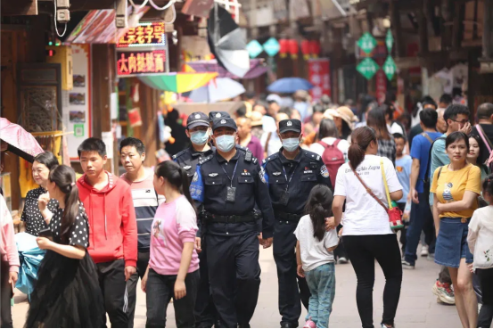 天府旅游名县雨城：开放机关大院，端午节游客可免费停车