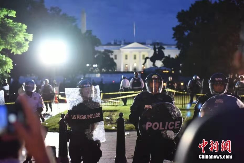 ����ͼ�����������������ӿ����У����������Դ������������ ����ͳ ��