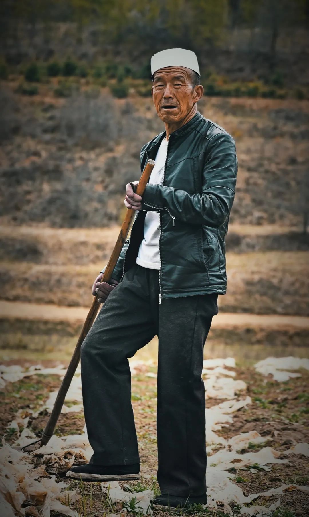 拍客小城里的别样风景泾源小伙用三组照片记录百态人生