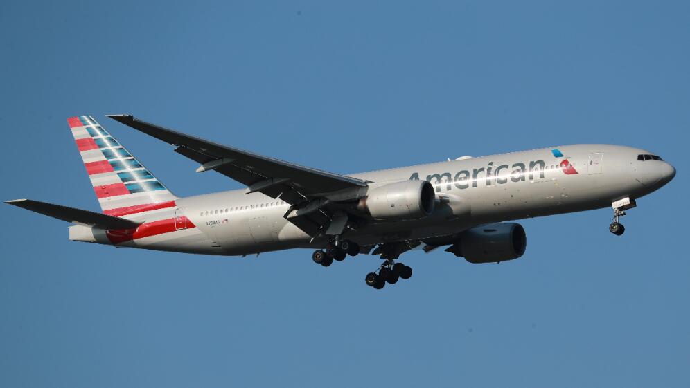 美国航空波音777客机