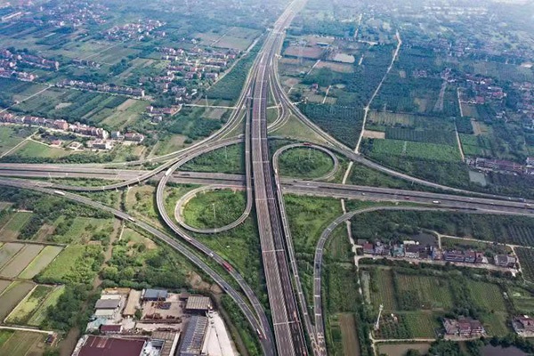 浙江钱江通道北接线建成通车，杭嘉绍三地联系将更为紧密