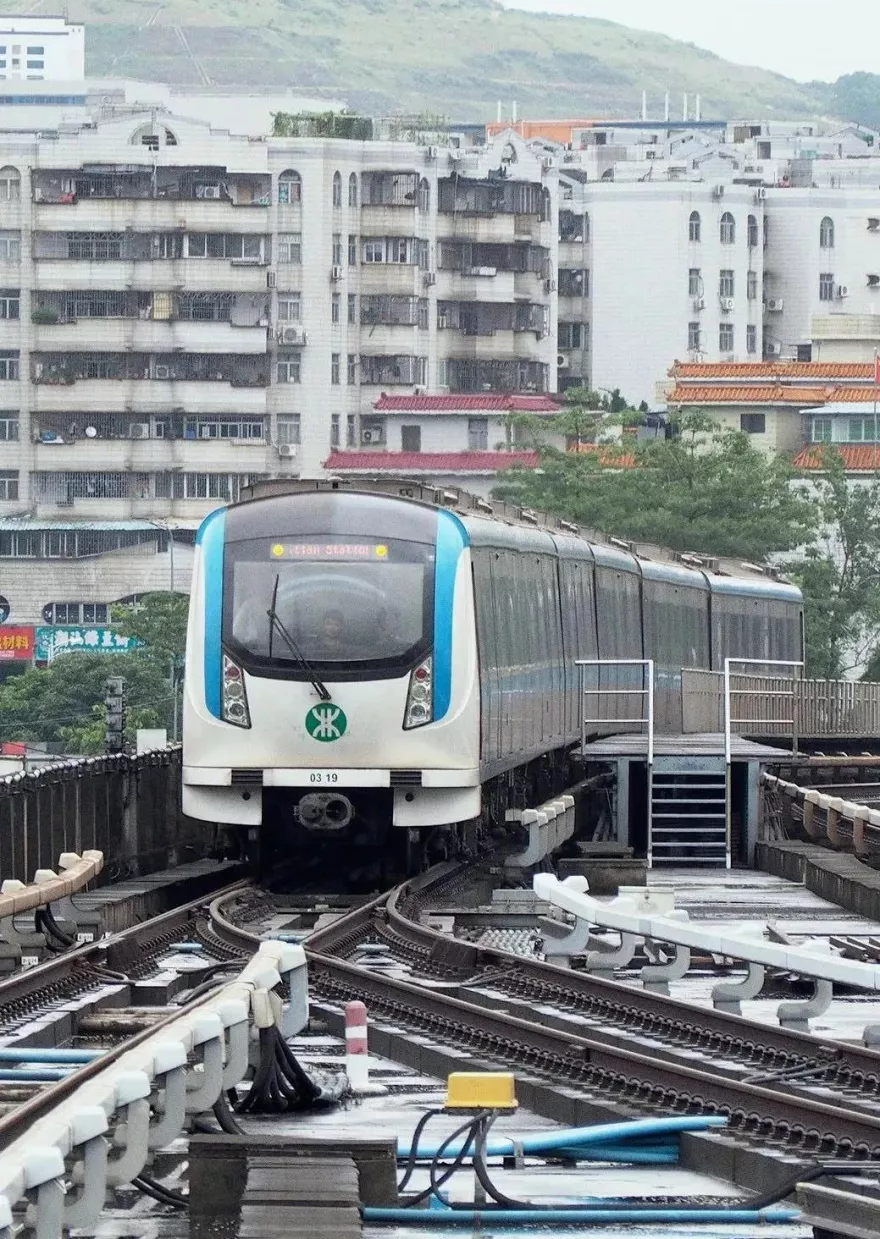 深圳地铁3号线东延施工提速!预计2025年建成通车|深圳地铁|梨园|基坑_新浪新闻