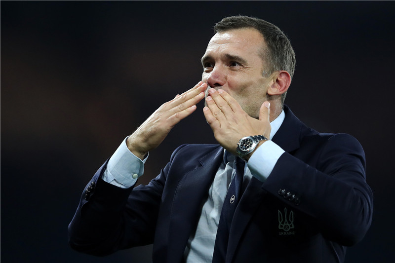 欧洲杯“死亡之组”球队全体回家 乌克兰惊艳读秒绝杀休闲区蓝鸢梦想 - Www.slyday.coM