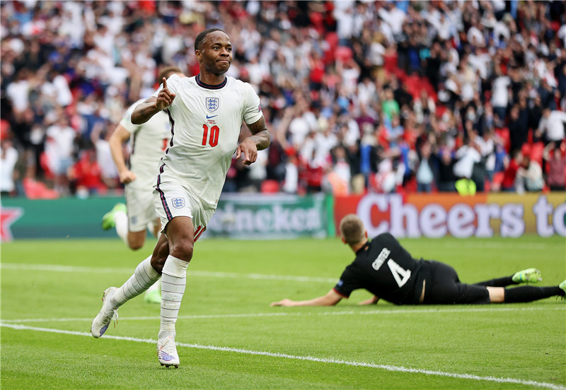 欧洲杯“死亡之组”球队全体回家 乌克兰惊艳读秒绝杀休闲区蓝鸢梦想 - Www.slyday.coM