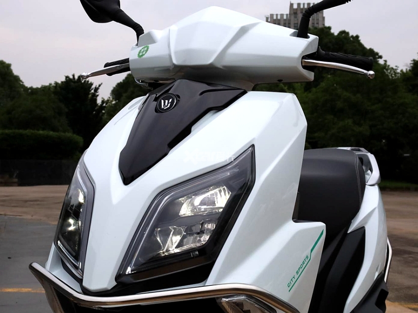 qjmotor 125踏板车曝光 目标直指uy125