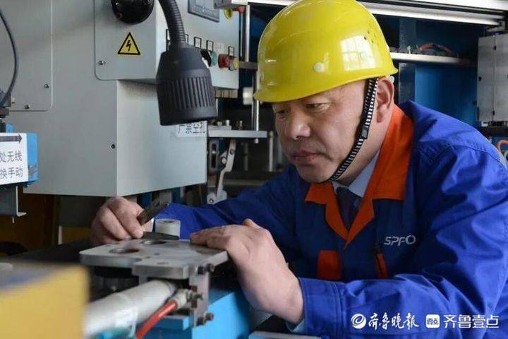 "水城最美科技工作者" 孟昭立:扎根生产一线的国家级技能大师