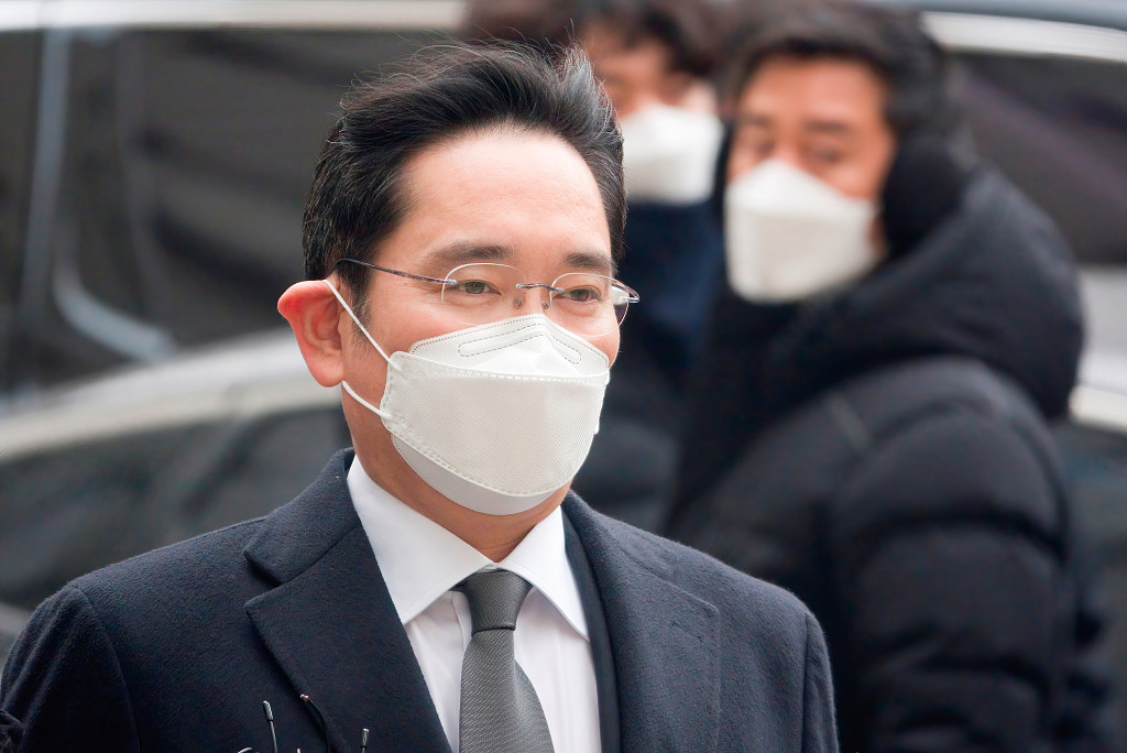 韩国激辩是否应赦免三星副会长李在镕,文在寅表态