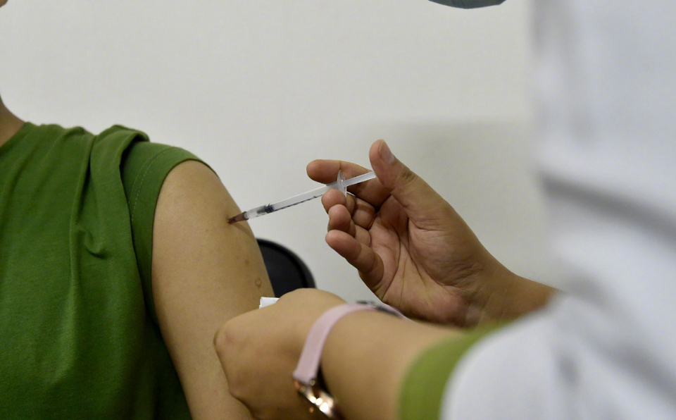 据美国《大众科学》月刊报道,大部分疫苗都是肌肉注射,因为肌肉组织