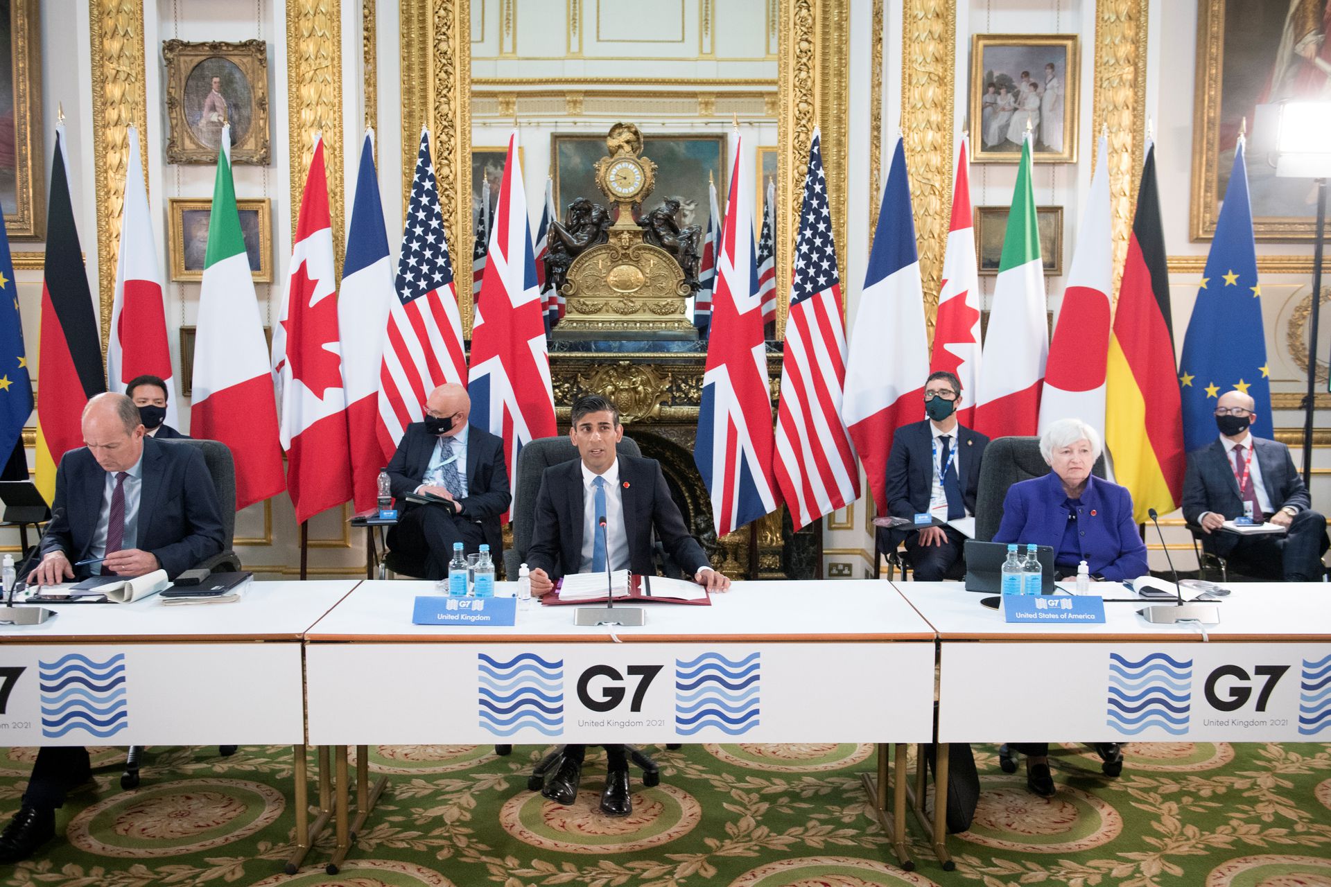 G7峰会落幕，公报首提经济转型确保“没人被落下”