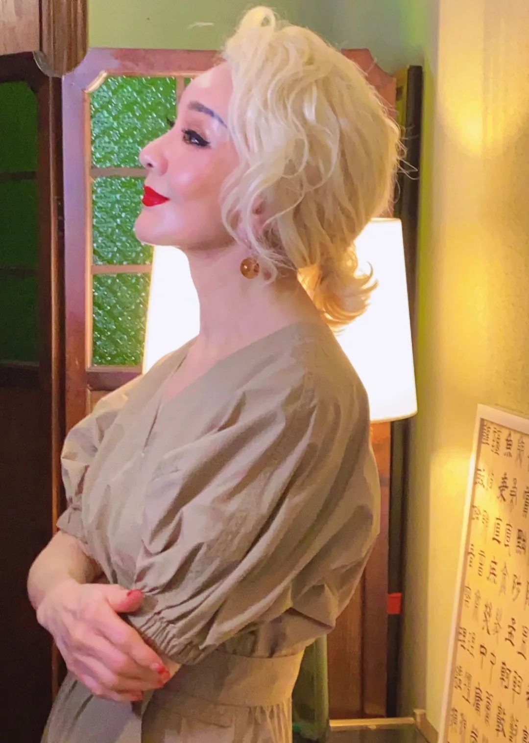 夏台凤人生七十方开始