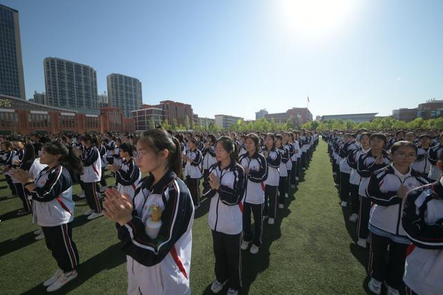 今天,德州二中1502名学生毕业了:寒窗苦读少年志 不负韶华正当时|实时