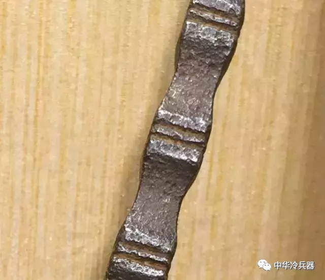 重甲的克星!中国古代砸击兵器 ——鞭与锏|中国_新浪新闻