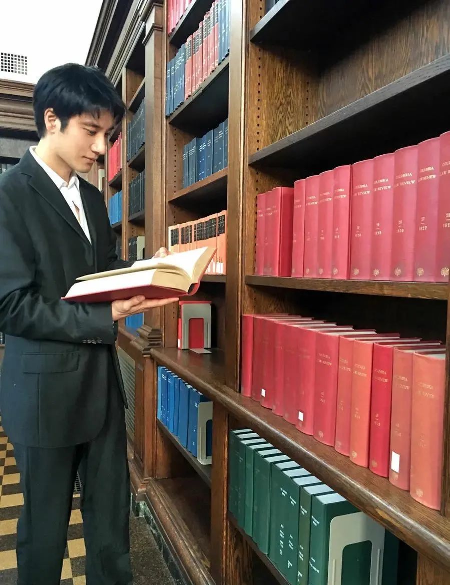 博士哥哥获840万美元拨款,王力宏:在我们家,我是最弱的