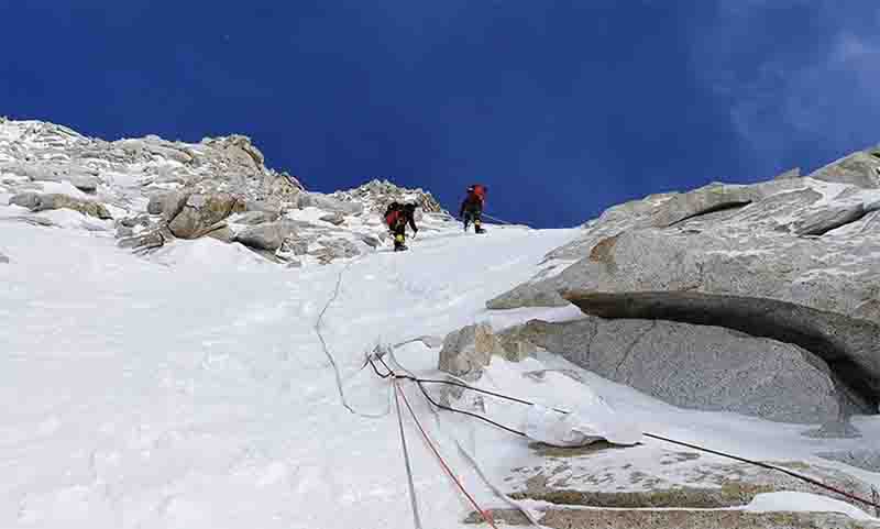 尼泊尔2021年春季登山季正式结束，共有4人在珠峰遇难
