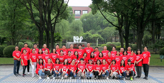 多图直击高考现场丨加油吧，少年！愿你轻松上阵，旗开得胜！休闲区蓝鸢梦想 - Www.slyday.coM