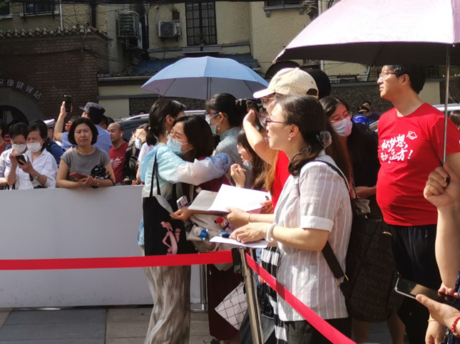 多图直击高考现场丨加油吧，少年！愿你轻松上阵，旗开得胜！休闲区蓝鸢梦想 - Www.slyday.coM