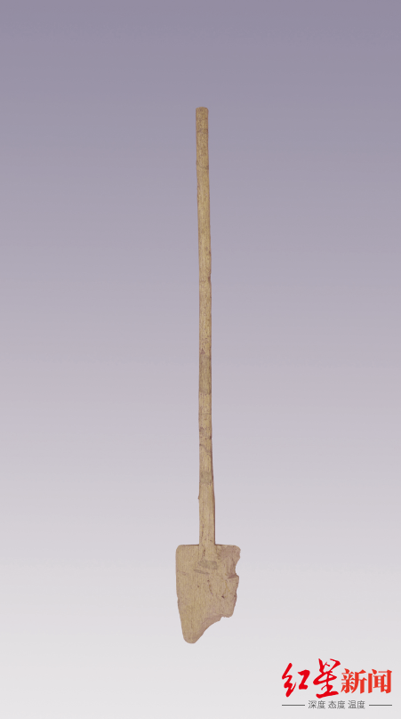金沙木耜弥补了宝墩遗址尚无农耕工具出土的遗憾