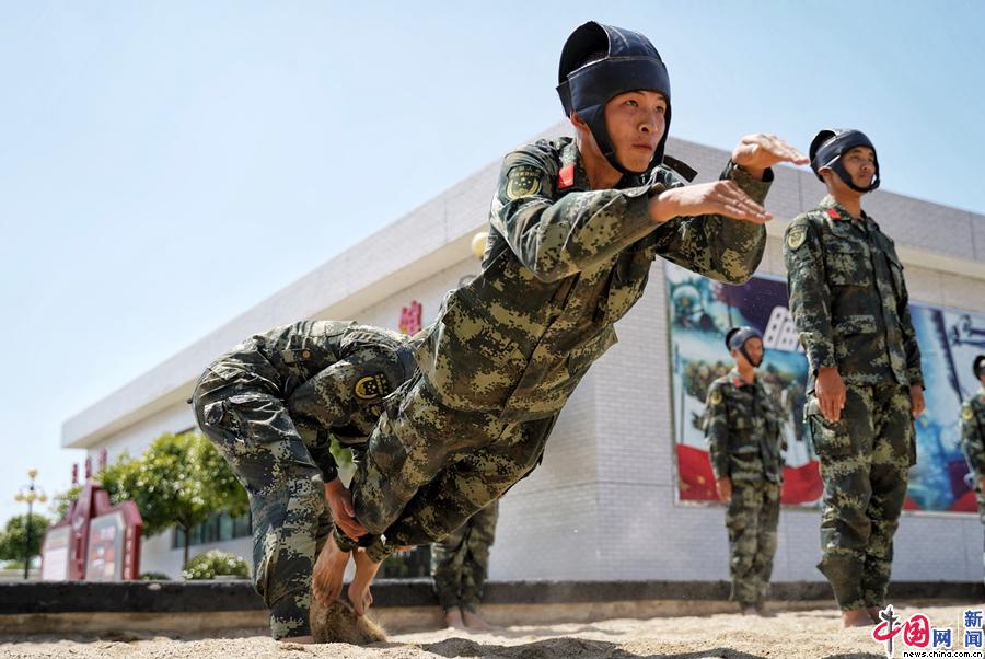 超燃武警陕西总队汉中支队夏季练兵