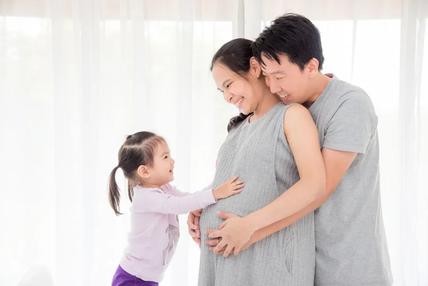 济南艾玛妇产医院开设“三孩生育咨询门诊”，服务三孩备孕人群