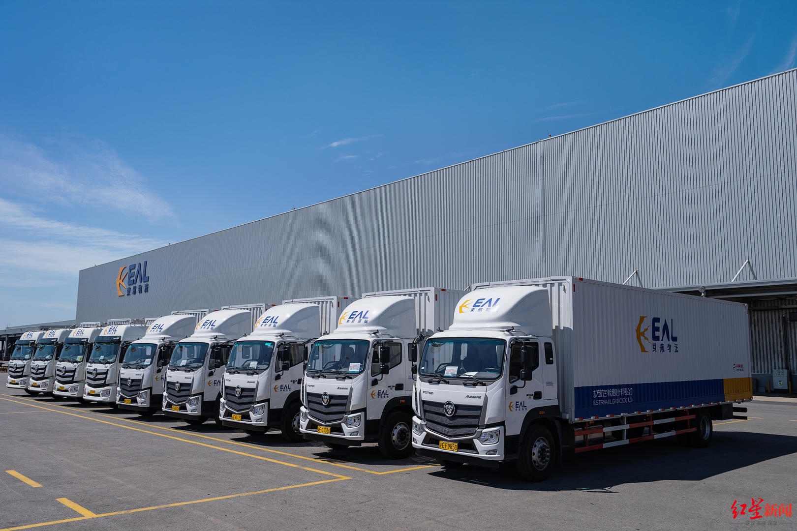 "航空混改第一股"东航物流今日上交所上市,成都两机场均有网点