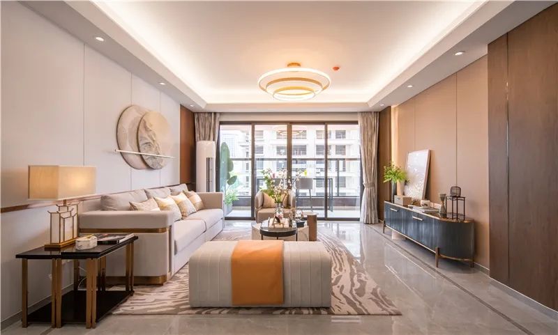 威宁青运村三期102-129㎡新品,全城火热预约中!|南宁市_新浪新闻