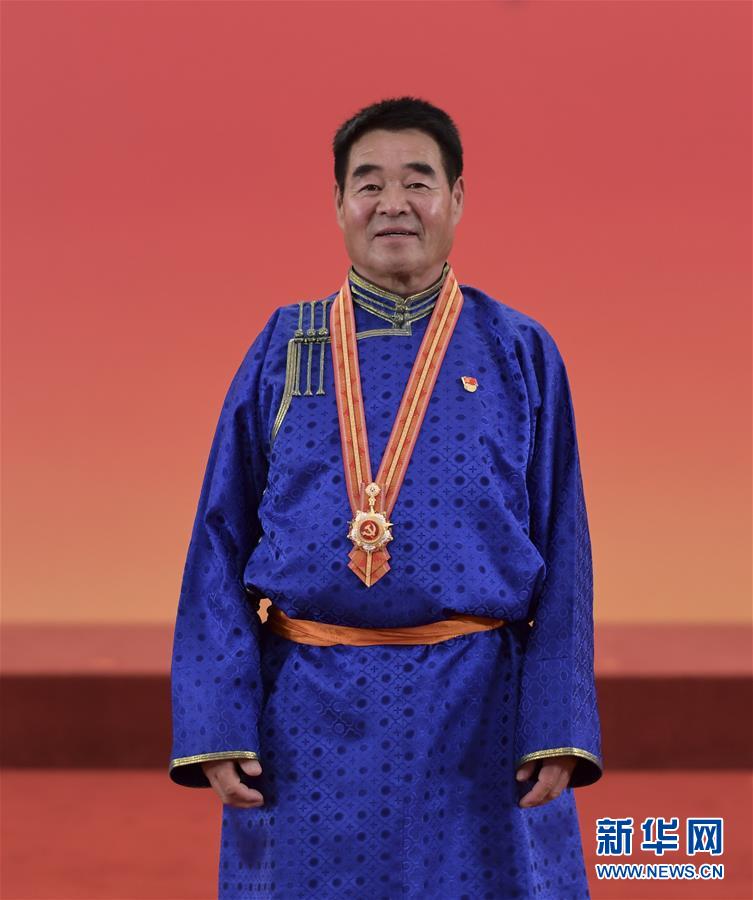 　　这是“七一勋章”获得者廷·巴特尔（6月29日摄）。 新华社记者 谢环驰 摄