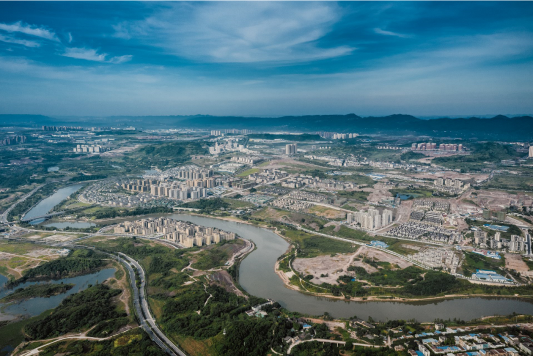 十里景观带(建设中),鲁家沟生态公园(建设中),中航体育公园,御临河