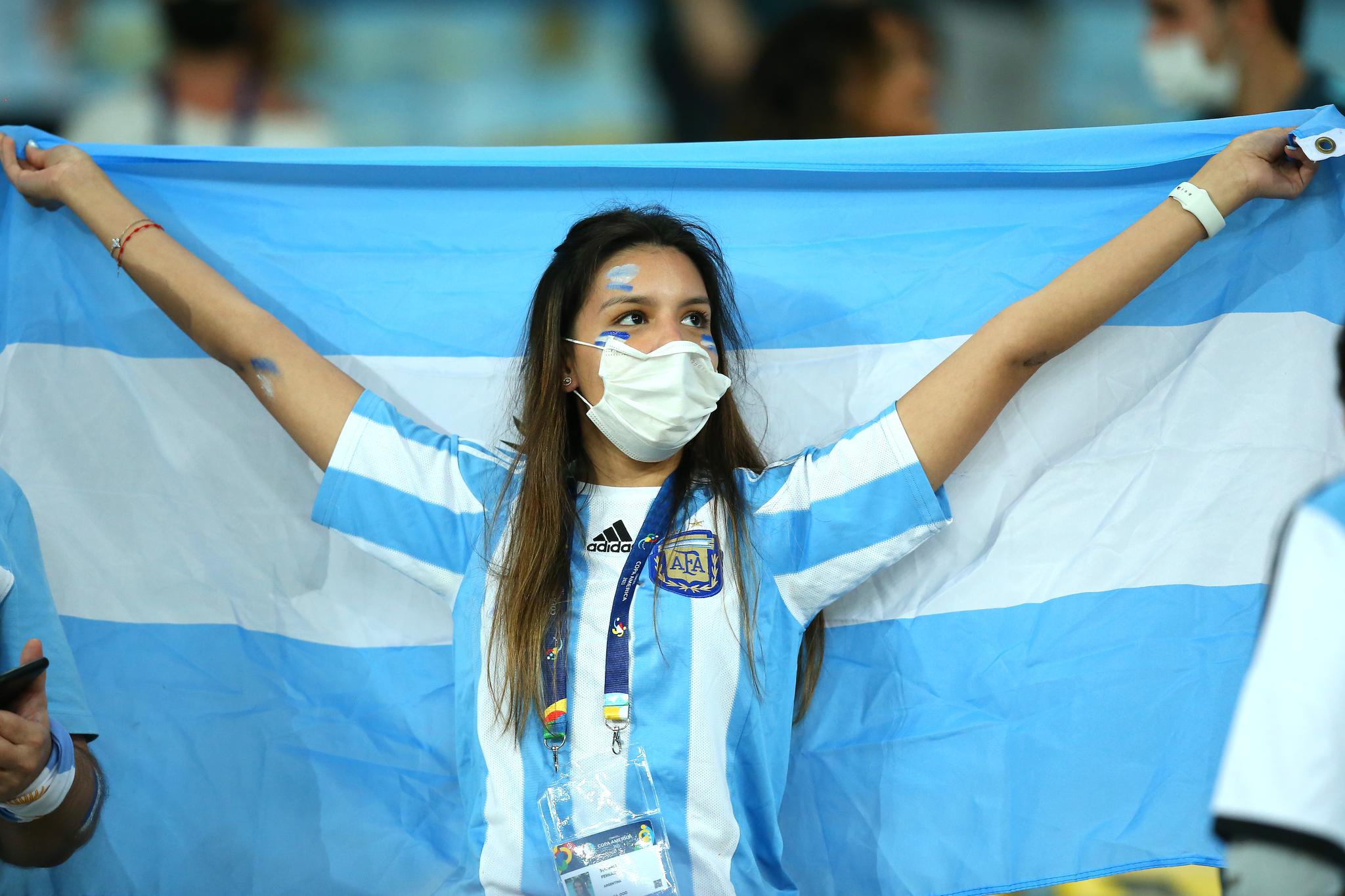 阿根廷女球迷。