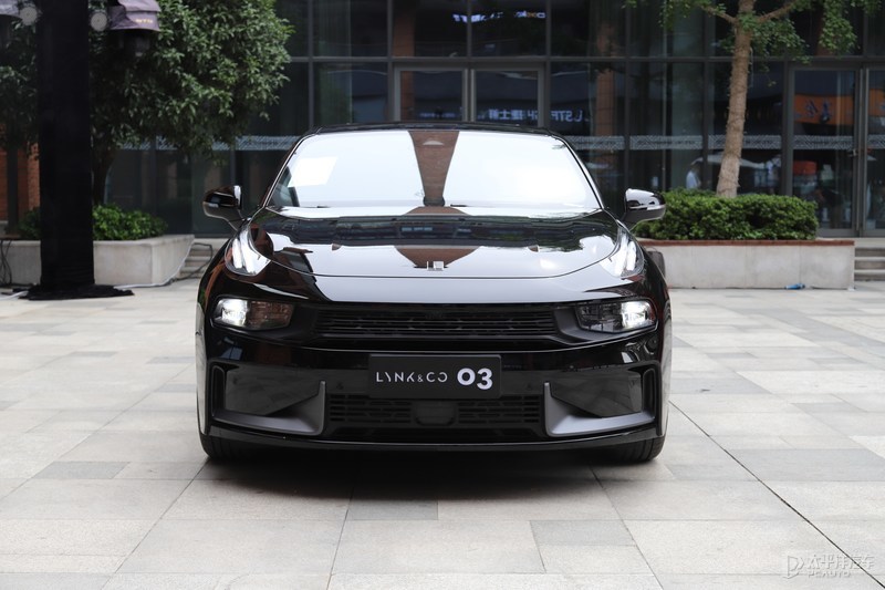 新款领克03/03 正式上市 售13.68-22.88万元