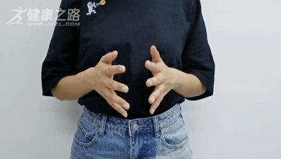 夏季虚汗多,睡不好,这样搓搓手,疏通经络,调养气血身体好