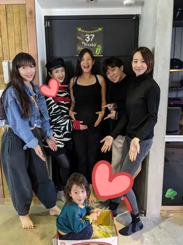 林依晨要退出娱乐圈了是真的吗？林依晨方否认退圈