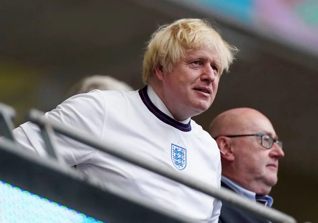 “玄冥二老”再发威！意大利点球击败英格兰，53年后再夺欧洲杯冠军休闲区蓝鸢梦想 - Www.slyday.coM