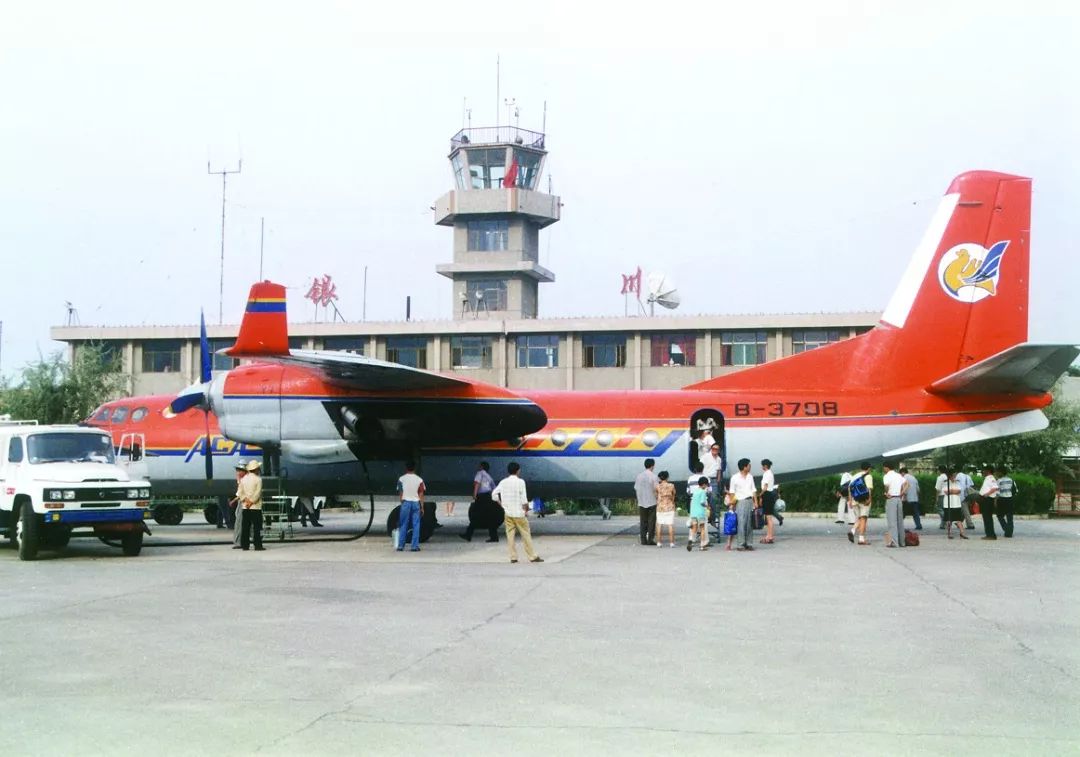 银川西花园机场落成1958年10月20日他和宁夏民航的那些故事听听李星书