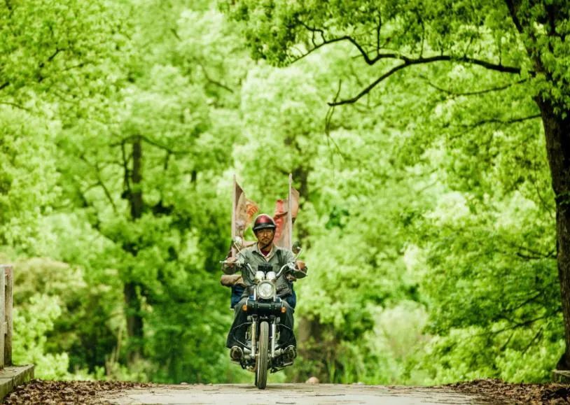 寻子24年！电影《失孤》原型郭刚堂的儿子找到了！休闲区蓝鸢梦想 - Www.slyday.coM