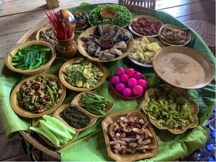 墨江哈尼族特色美食图片