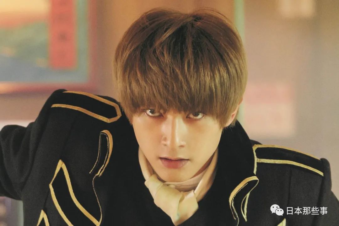 户了,感觉他还是很少翻车的,吉沢亮在《东京复仇者》里面饰演的mikey