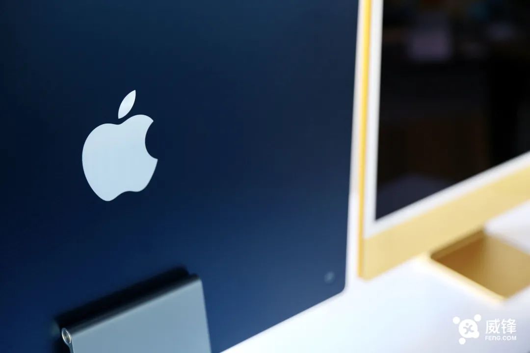 m1 imac开箱体验:科技除了换壳还有换颜色