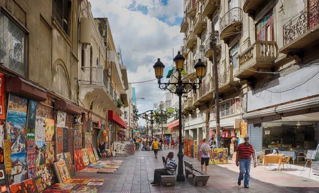 海地总统被刺细节曝光这个国家的腐败已经烂到骨子里