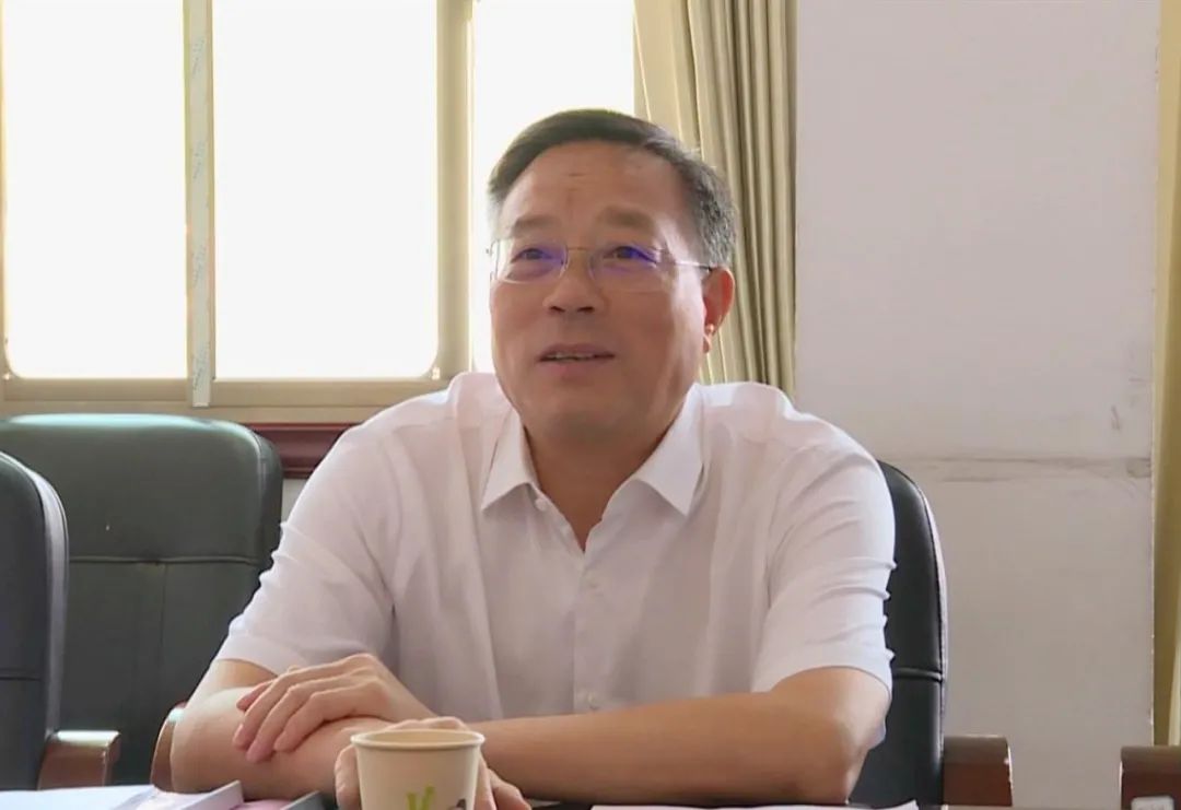 换届进行时丨易振深入铎山镇指导市乡两级人大代表换届选举工作