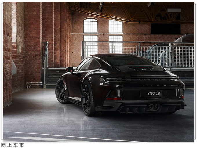 保时捷推911特别版车型搭40l配全新黑色涂装