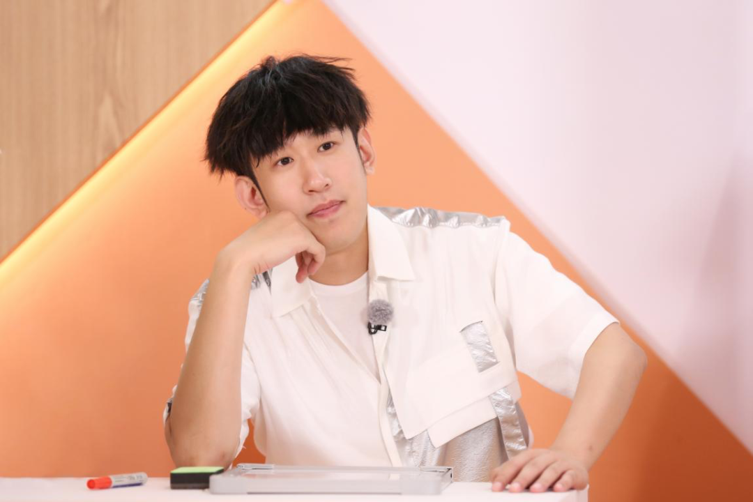 《奔跑吧9》收官之夜爆笑来袭,跑男团对决制作组一触即发