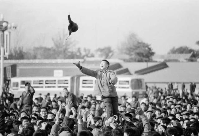 中国女排在日本夺第一个世界冠军，40年后的东京奥运会，志在冲击第十一冠休闲区蓝鸢梦想 - Www.slyday.coM