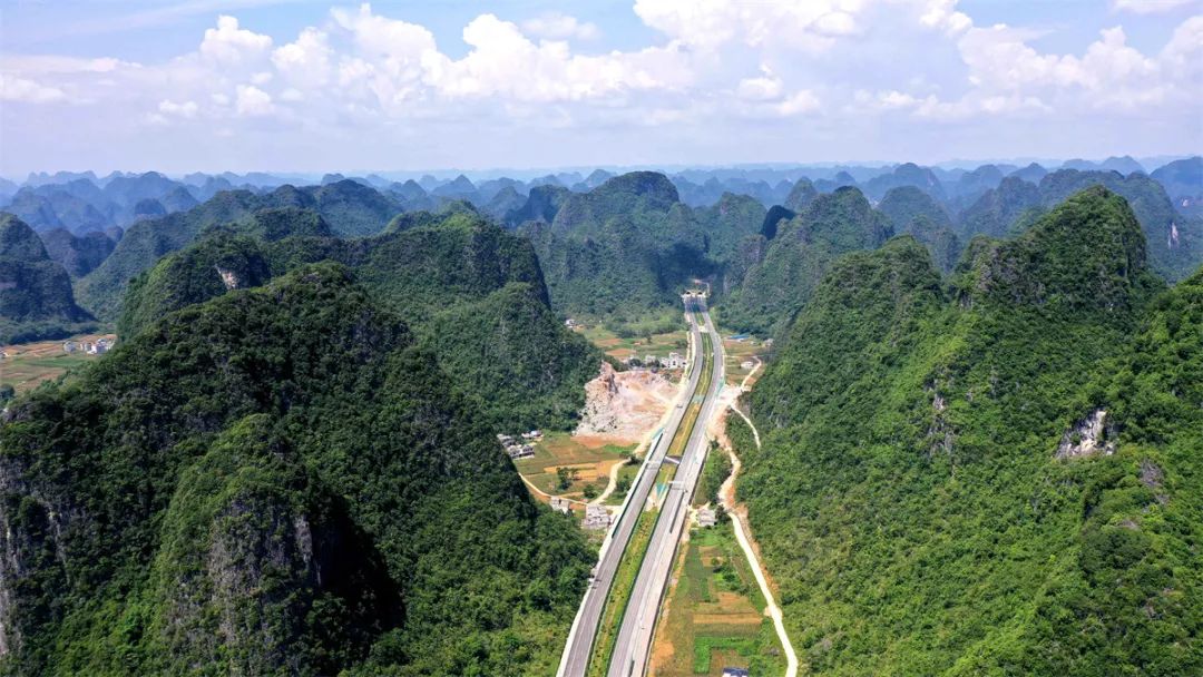 多图多角度带你看贺巴高速|高速公路_新浪新闻