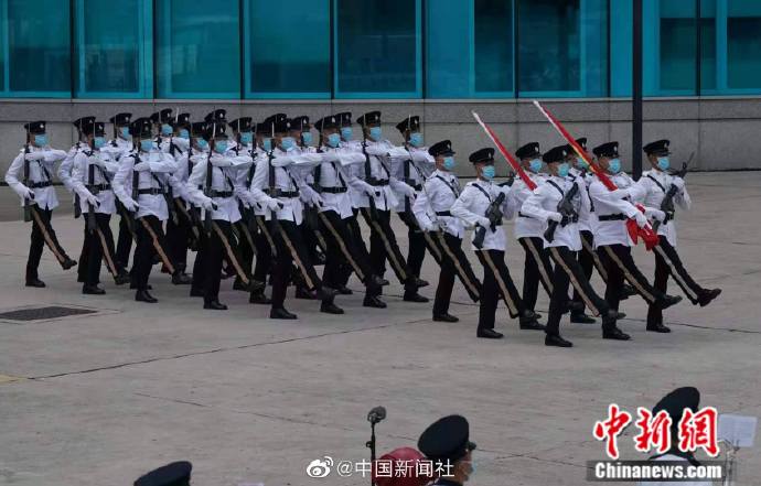 香港回归祖国24周年，金紫荆广场举行升旗礼