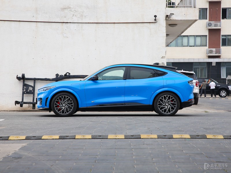 长安福特mustang mach-e实拍图 续航超600公里-新浪汽车