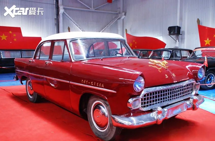 红旗轿车发展史,一同回顾"国车"变迁-新浪汽车